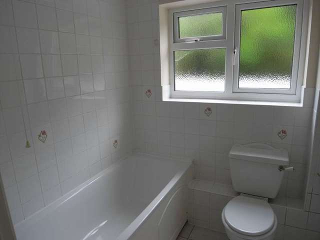  Image of 2 bedroom Flat to rent in Kingsway Chandler
