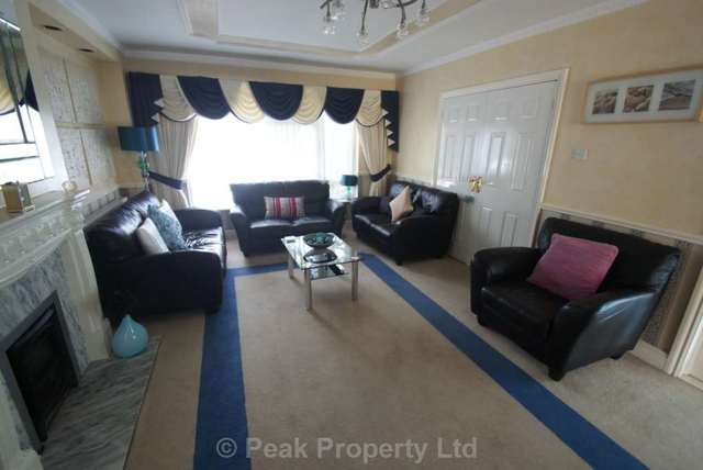  Image of 1 bedroom House Share to rent in Church Road Hockley SS5 at Evergreen Church Road  Hockley, SS5 4SS