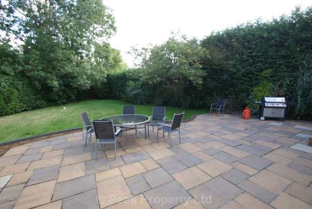  Image of 1 bedroom House Share to rent in Church Road Hockley SS5 at Evergreen Church Road  Hockley, SS5 4SS