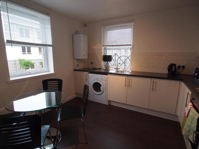  Image of 2 bedroom Flat to rent in Gallowgate Aberdeen AB25 at City Centre Aberdeen Aberdeen, AB25 1BY