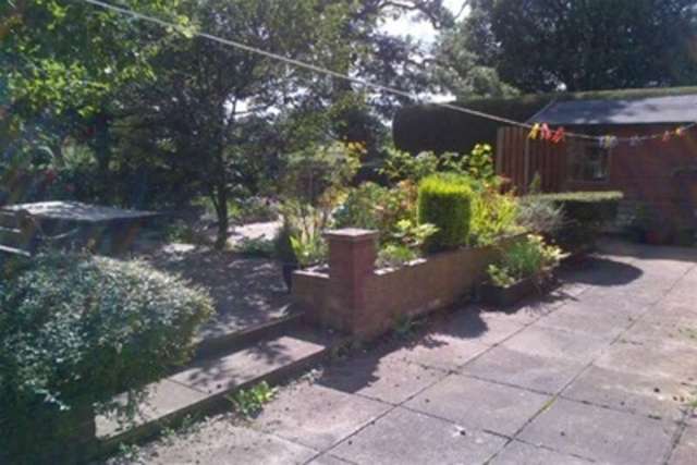  Image of 4 bedroom Detached house to rent in Bodawen Gellifor Ruthin LL15 at Ruthin, LL15 1RJ
