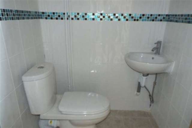  Image of 4 bedroom Detached house to rent in Balgores Lane Gidea Park Romford RM2 at Romford, RM2 6BS