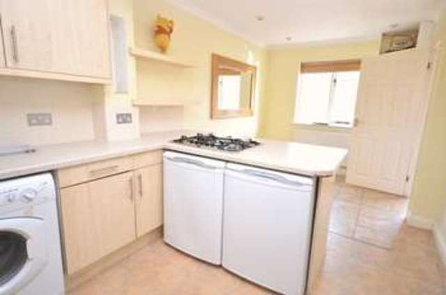  Image of 2 bedroom Detached house for sale in Glen Road Grayshott Hindhead GU26 at Glen Road  Grayshott, GU26 6NB