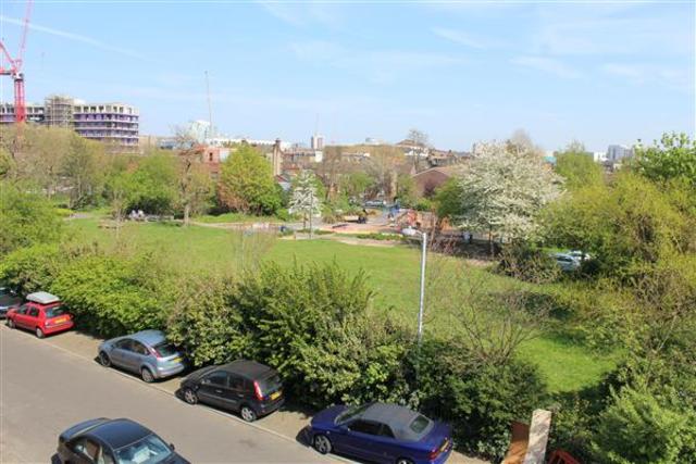  Image of Studio flat to rent in Glenville Grove London SE8 at Deptford High Street, SE8 4BJ