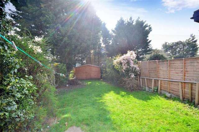  Image of 4 bedroom Terraced house for sale in Glenwood Gardens Ilford IG2 at Gants Hill Essex Ilford, IG2 6XY