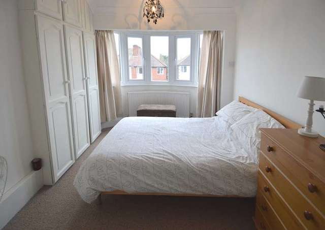  Image of 3 bedroom Semi-Detached house for sale in Glyn Farm Road Quinton Birmingham B32 at Glyn Farm Road Quinton Birmingham, B32 1NJ