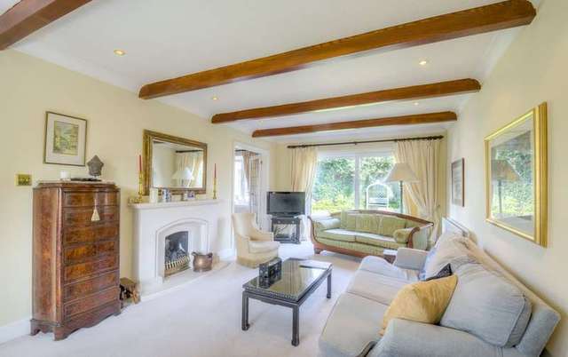  Image of 4 bedroom Detached house for sale in Golden Acre East Preston Littlehampton BN16 at East Preston  Kingston, BN16 1QP