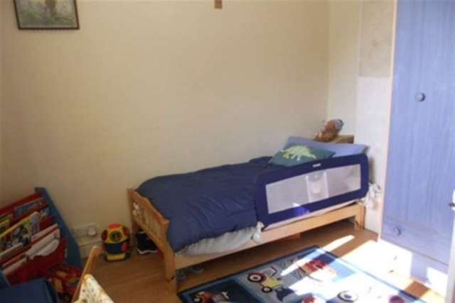  Image of 3 bedroom Semi-Detached house to rent in Grange Avenue Street BA16 at Street, BA16 9PF