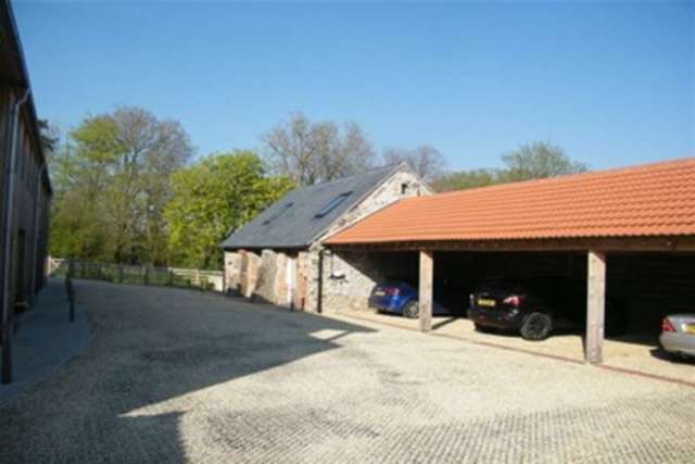  Image of 1 bedroom Flat to rent in Great House Ffordd-Y-Barcer Cardiff CF5 at Cardiff, CF5 4RZ
