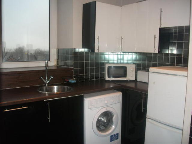  Image of 1 bedroom Flat to rent in Greenbank Street Rutherglen Glasgow G73 at Rutherglen Glasgow Glasgow, G73 1JU
