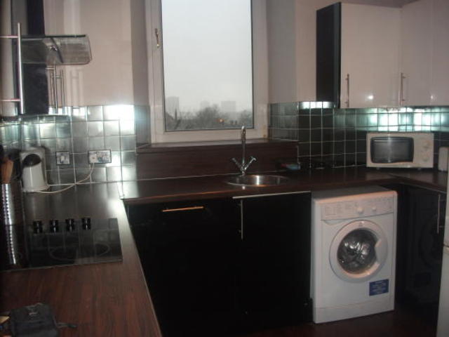  Image of 1 bedroom Flat to rent in Greenbank Street Rutherglen Glasgow G73 at Rutherglen Glasgow Glasgow, G73 1JU