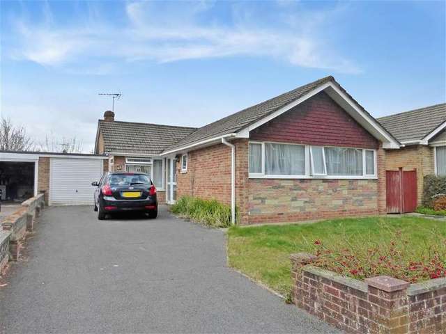 Image of 3 bedroom Bungalow for sale in Greenfield Crescent Waterlooville PO8 at Waterlooville Hampshire Waterlooville, PO8 9EL