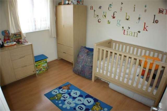  Image of 3 bedroom Semi-Detached house for sale in Greenside Borehamwood WD6 at BOREHAMWOOD BOREHAMWOOD, WD6 4JE