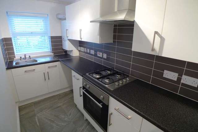  Image of 1 bedroom Studio flat to rent in Greenwood Close Sidcup DA15 at Greenwood Close  Sidcup, DA15 9AD