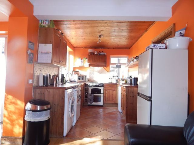  Image of 3 bedroom Semi-Detached house for sale in Grimsby Road Louth LN11 at Grimsby Road  Louth, LN11 0EA