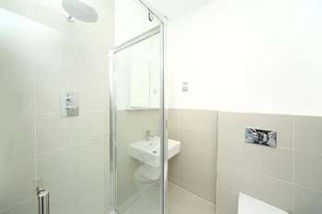  Image of 2 bedroom Flat to rent in Tudor Grove London E9 at Tudor Grove London South Hackney, E9 7QP