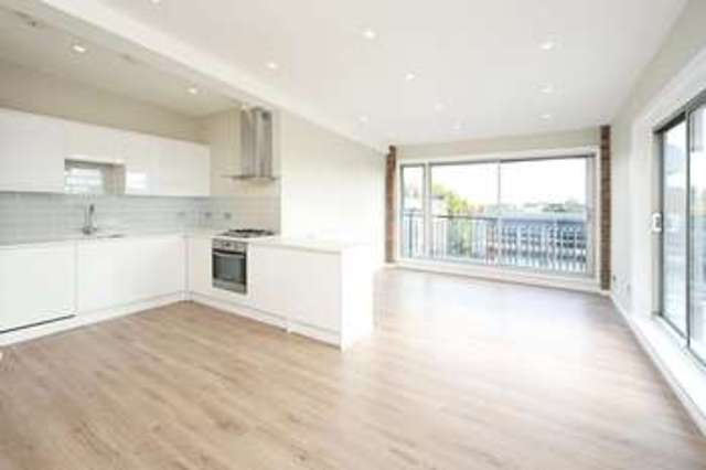  Image of 2 bedroom Flat to rent in Tudor Grove London E9 at Tudor Grove London South Hackney, E9 7QP