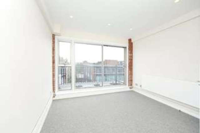  Image of 2 bedroom Flat to rent in Tudor Grove London E9 at Tudor Grove London South Hackney, E9 7QP