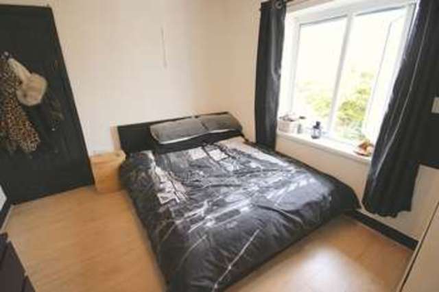  Image of 3 bedroom Semi-Detached house for sale in Groveland Road Heath Cardiff CF14 at Groveland Road Heath Cardiff, CF14 4QX