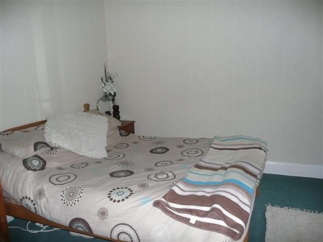  Image of 1 bedroom Flat to rent in Halmyre Street Edinburgh EH6 at Leith Edinburgh Edinburgh, EH6 8QB