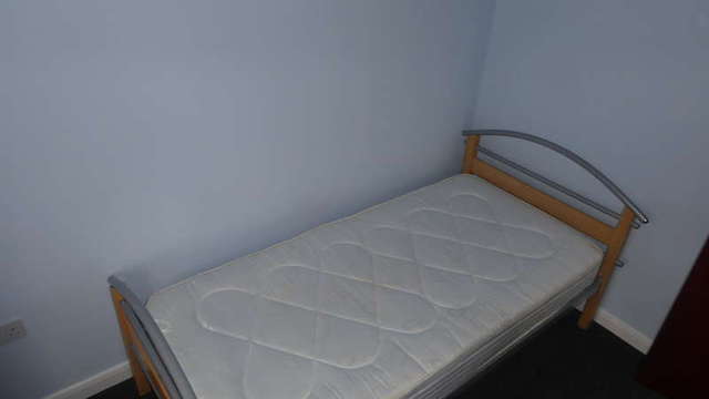  Image of 1 bedroom Detached house to rent in Hamlet Court Road Westcliff-on-Sea SS0 at Westcliff On Sea Southend On Sea Essex, SS0 7DE