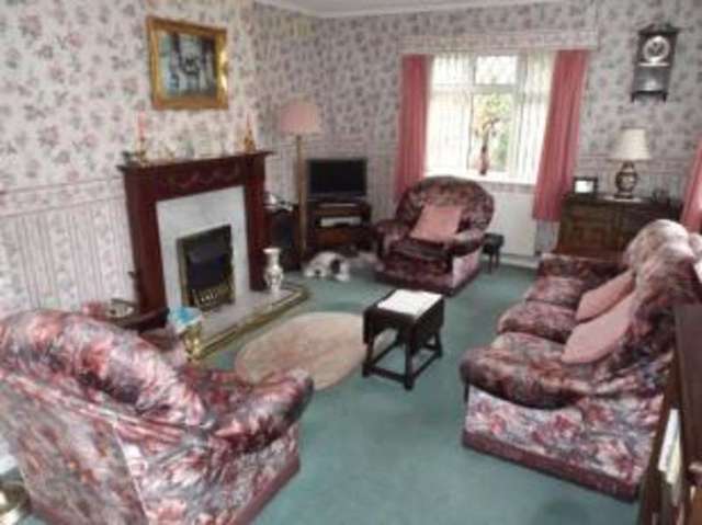  Image of 2 bedroom Bungalow for sale in Harrowgate Drive Birstall Leicester LE4 at Birstall Leicester Birstall, LE4 3GJ