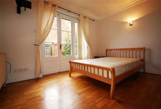 Image of 2 bedroom Semi-Detached house to rent in Hartfield Road London SW19 at Wimbledon, SW19 3TJ