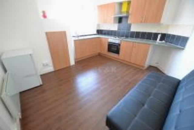  Image of 2 bedroom Apartment to rent in Hathersage Road Manchester M13 at HATHERSAGE ROAD MANCHESTER M13 0FN MANCHESTER, M13 0FN