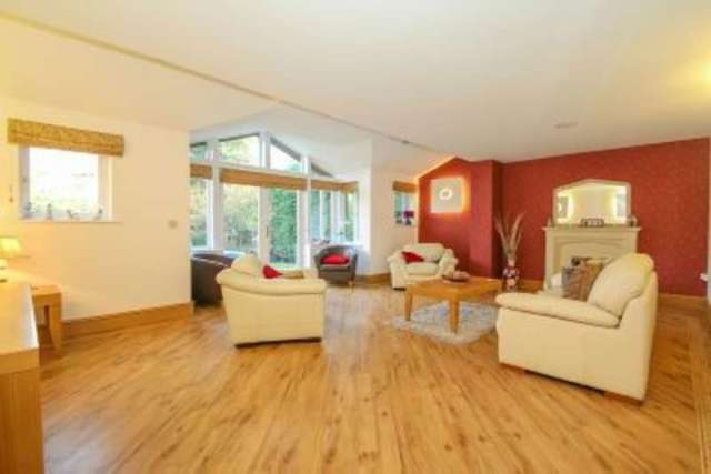  Image of 5 bedroom Detached house for sale in Hawley Lane Hale Barns Altrincham WA15 at ALTRINCHAM, WA15 0DR