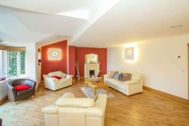  Image of 5 bedroom Detached house for sale in Hawley Lane Hale Barns Altrincham WA15 at ALTRINCHAM, WA15 0DR
