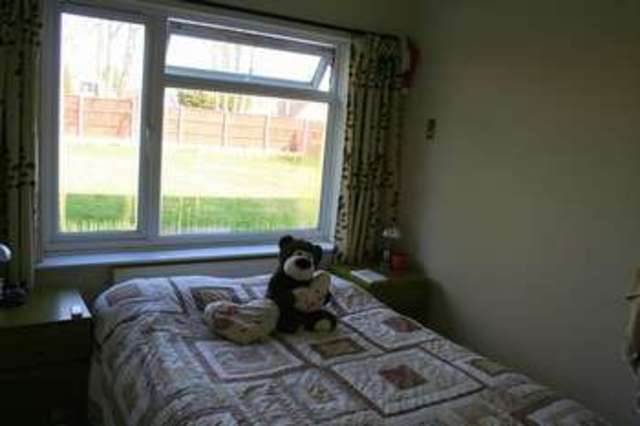  Image of 1 bedroom Flat to rent in Hawthorn Chase Lincoln LN2 at Hawthorn Chase  Lincoln, LN2 4RF