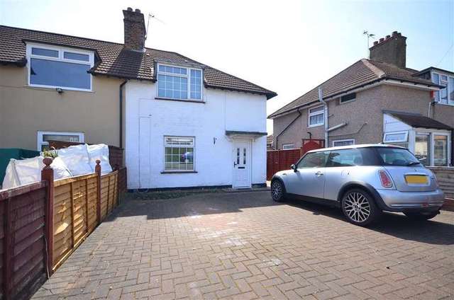  Image of 3 bedroom Detached house for sale in Heath Way Erith DA8 at Erith Kent Erith, DA8 3LZ