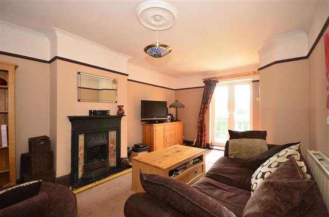  Image of 3 bedroom Detached house for sale in Heath Way Erith DA8 at Erith Kent Erith, DA8 3LZ