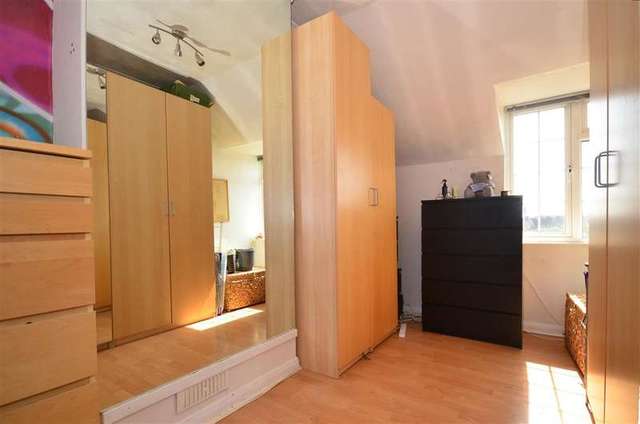  Image of 3 bedroom Detached house for sale in Heath Way Erith DA8 at Erith Kent Erith, DA8 3LZ