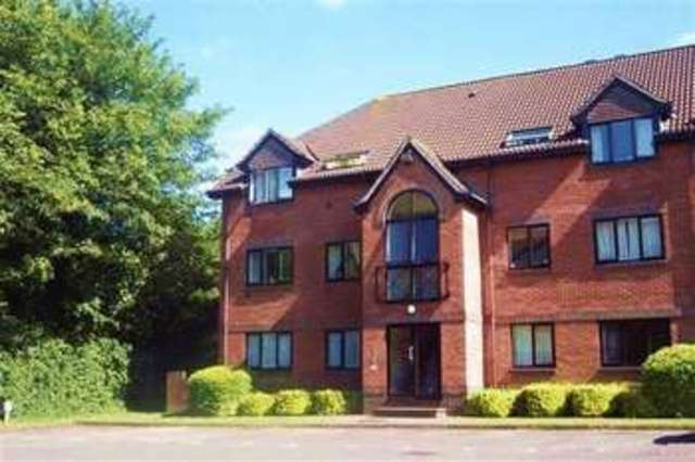  Image of 2 bedroom Flat for sale in Heather Drive Andover SP10 at Heather Drive  Andover, SP10 3UY