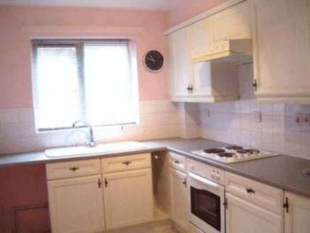  Image of 2 bedroom Flat for sale in Heather Drive Andover SP10 at Heather Drive  Andover, SP10 3UY
