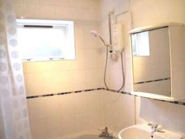  Image of 2 bedroom Flat for sale in Heather Drive Andover SP10 at Heather Drive  Andover, SP10 3UY