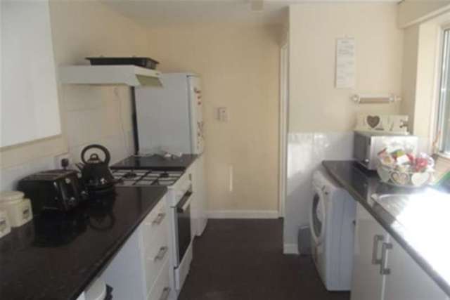  Image of 2 bedroom Terraced house to rent in Regent Square Heavitree Exeter EX1 at Exeter, EX1 2RL
