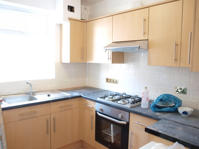  Image of 3 bedroom Maisonette to rent in Heneage Street London E1 at Aldgate East  London, E1 5LW