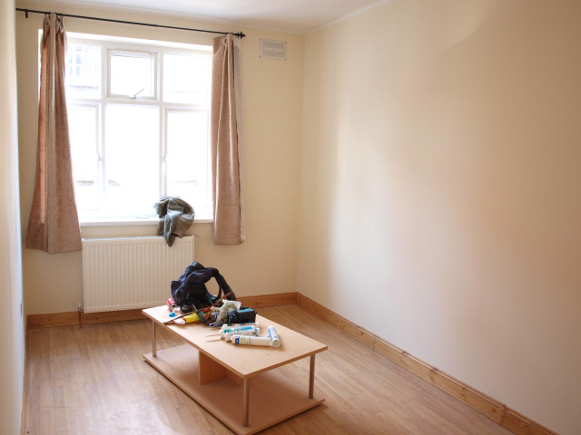  Image of 3 bedroom Maisonette to rent in Heneage Street London E1 at Aldgate East  London, E1 5LW