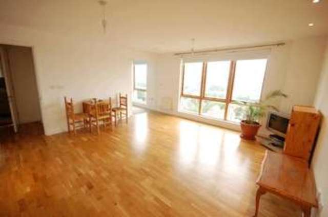  Image of 1 bedroom Property to rent in Chatham Street Reading RG1 at Hermitage Chatham Place Reading Reading, RG1 7LF