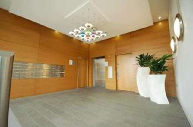  Image of 1 bedroom Property to rent in Chatham Street Reading RG1 at Hermitage Chatham Place Reading Reading, RG1 7LF