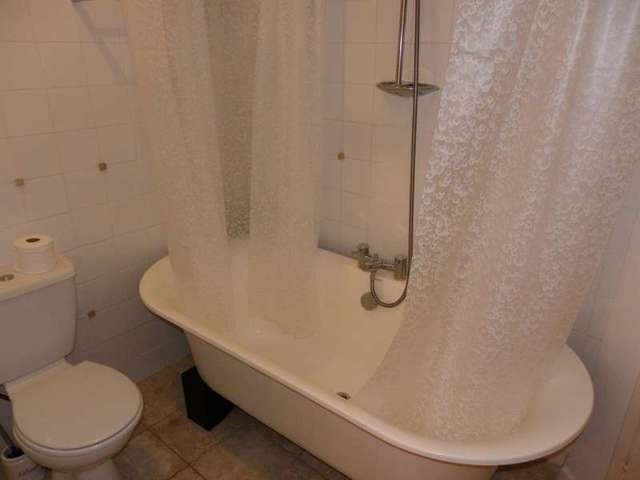  Image of 1 bedroom Flat for sale in Hesketh Crescent Torquay TQ1 at Meadfoot  Torquay, TQ1 2LJ
