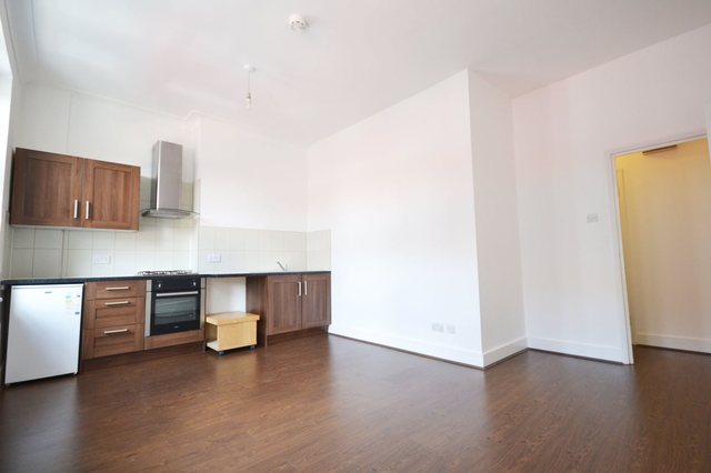  Image of 1 bedroom Flat to rent in High Road Leytonstone London E11 at High Road  Leytonstone, E11 3AA