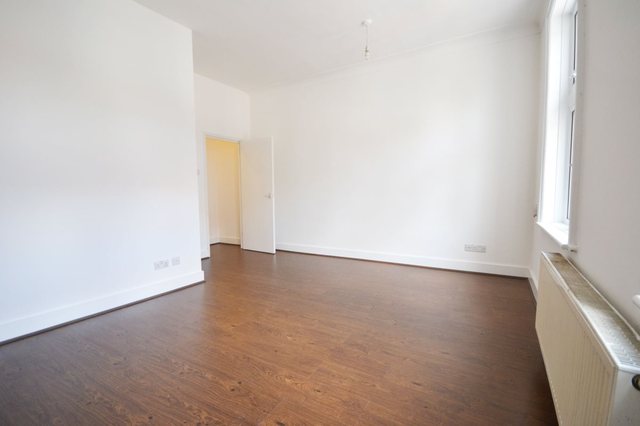  Image of 1 bedroom Flat to rent in High Road Leytonstone London E11 at High Road  Leytonstone, E11 3AA