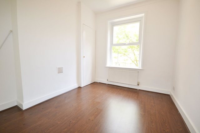  Image of 1 bedroom Flat to rent in High Road Leytonstone London E11 at High Road  Leytonstone, E11 3AA