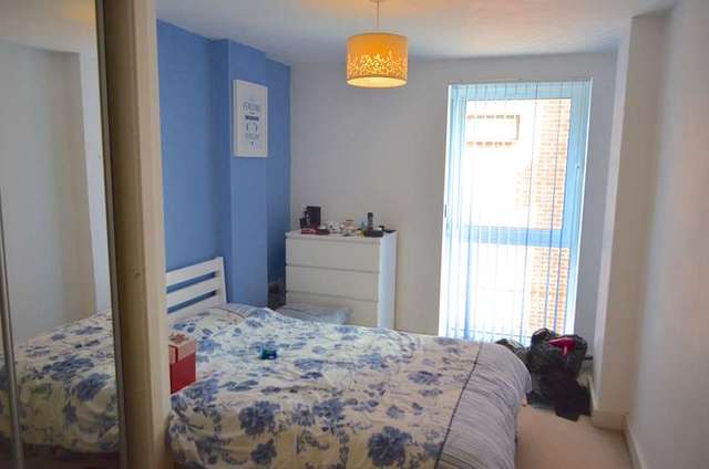  Image of 2 bedroom Flat to rent in High Street Southampton SO14 at Southampton, SO14 2EA
