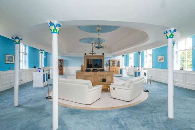  Image of 5 bedroom Detached house for sale in High Street Eckington Sheffield S21 at Eckington Sheffield Eckington, S21 4DR