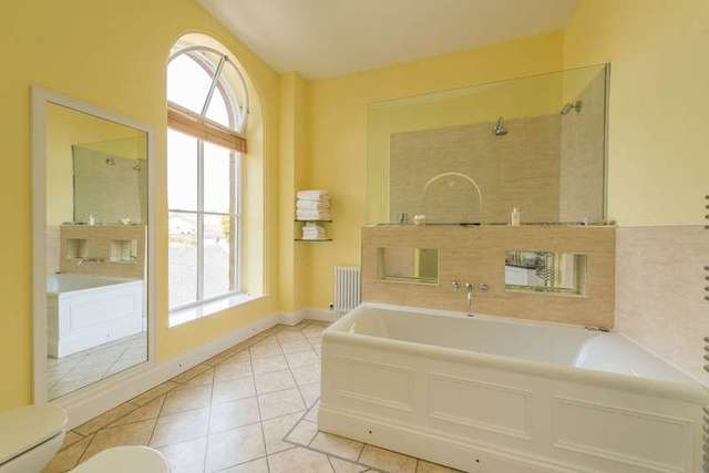  Image of 5 bedroom Detached house for sale in High Street Eckington Sheffield S21 at Eckington Sheffield Eckington, S21 4DR