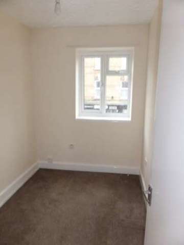  Image of 2 bedroom Flat to rent in High Street Polegate BN26 at High Street  Eastbourne, BN26 6AG